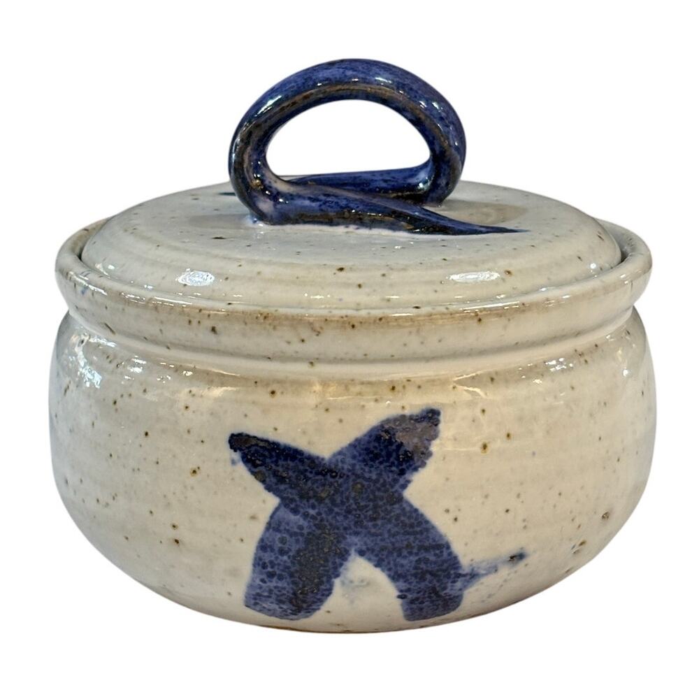 Studio pottery pot with lid speckled blue and white X marks the spot
